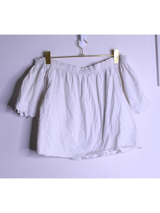 Forever 21 Tops - F21 White Floral Trim Off Shoulder Peasant Blouse - Medium